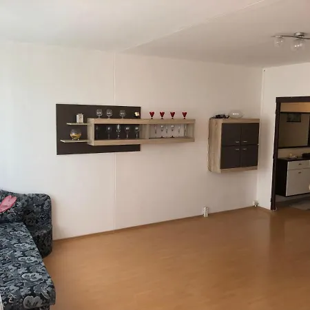 Apartmán Jedenast.sk, Namestie Kozmonautov 5 *